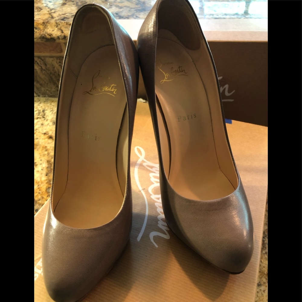 Christian Louboutin 37 feticha grey 120 kid